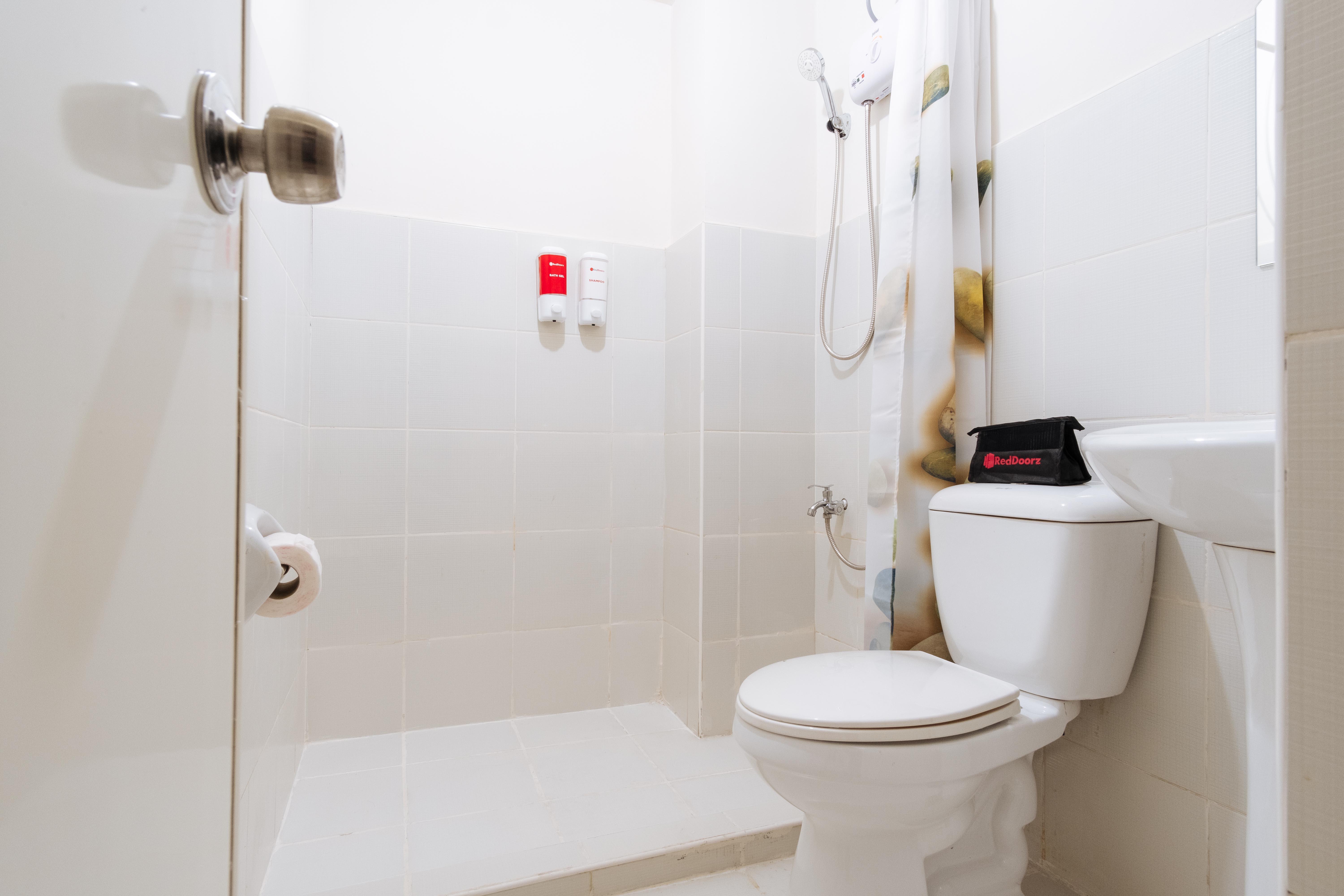 Reddoorz At Kassel Residences Paranaque Paranaque City Eksteriør bilde